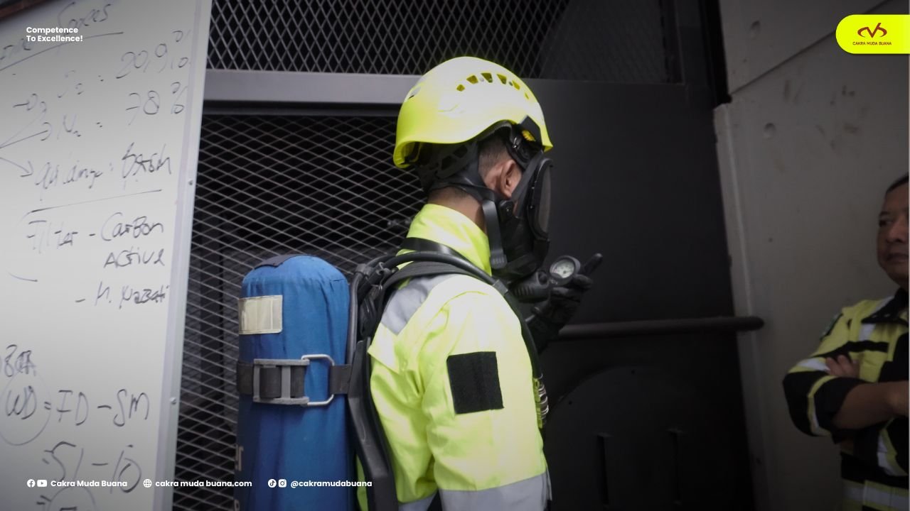 Apa Itu Confined Space? Kenali Definisi, Risiko, dan Regulasi K3-nya